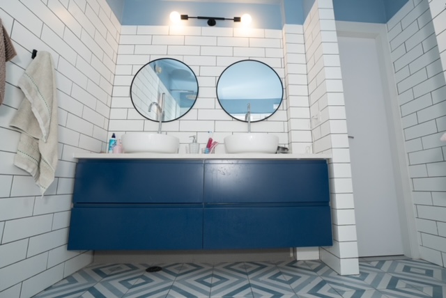 שיפוץ שירותים בבית עסק